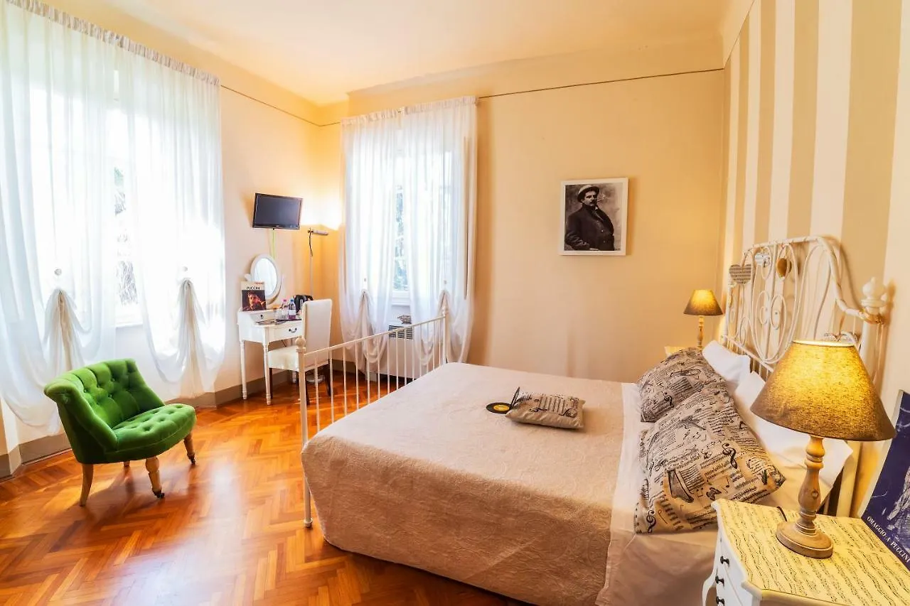 Nocleg ze śniadaniem Villa Agnese B&B Lukka